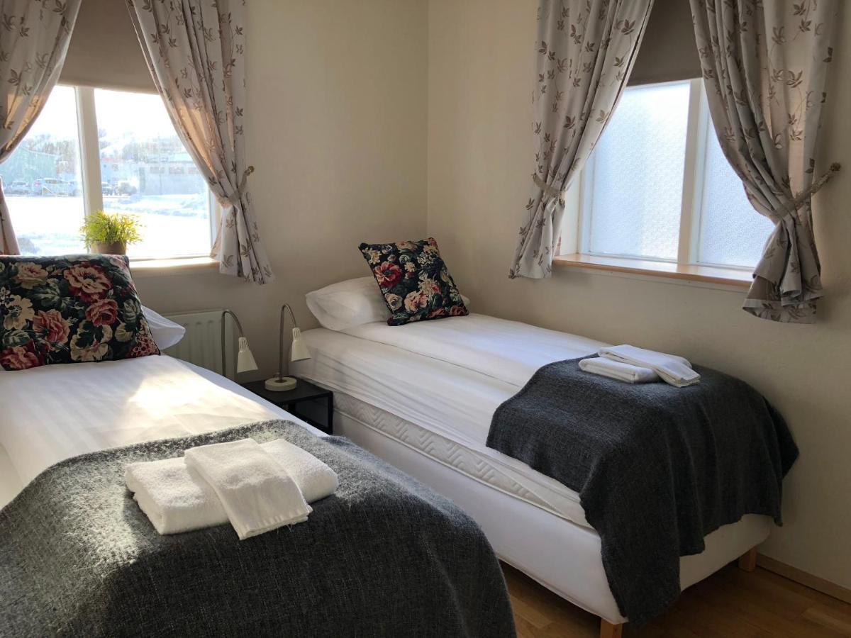 550 Guesthouse Saudarkrokur Экстерьер фото