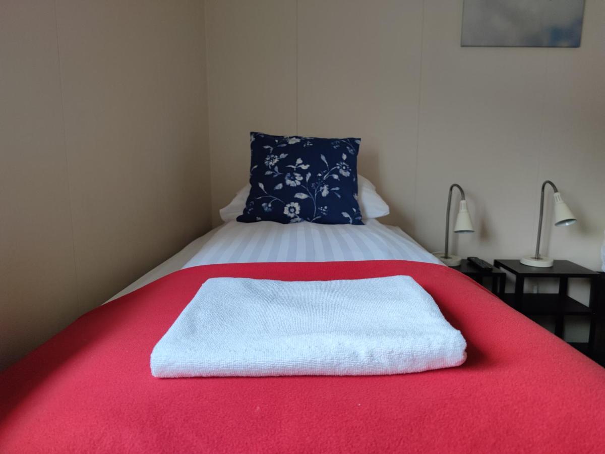 550 Guesthouse Saudarkrokur Экстерьер фото
